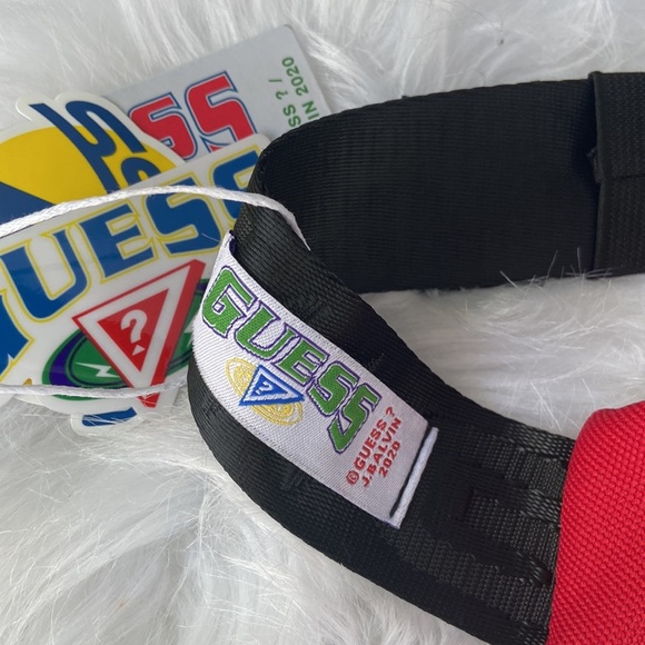 New GUESS X J BALVIN LOGO BELT BAG - Picture 6 of 6